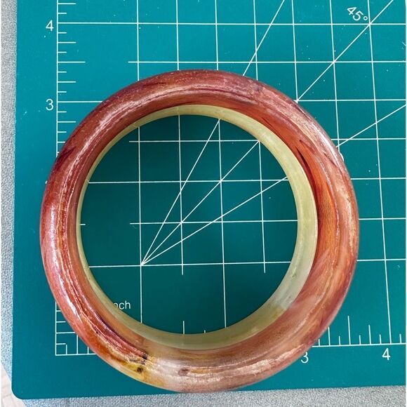 Pair vintage Marbled Honey and Amber plastic bangle bracelets - Picture 9 of 9